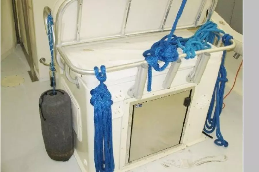 1990 Ocean Master 31 CC