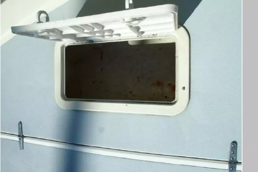 1990 Ocean Master 31 CC