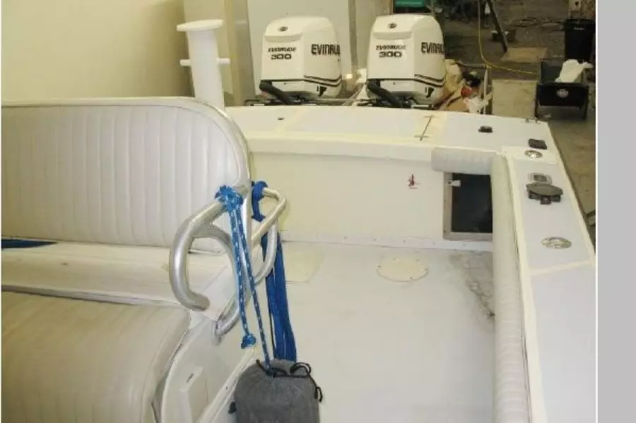 1990 Ocean Master 31 CC