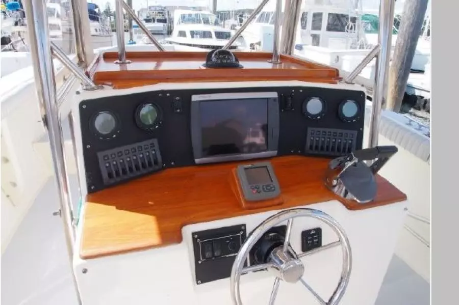 1990 Ocean Master 31 CC