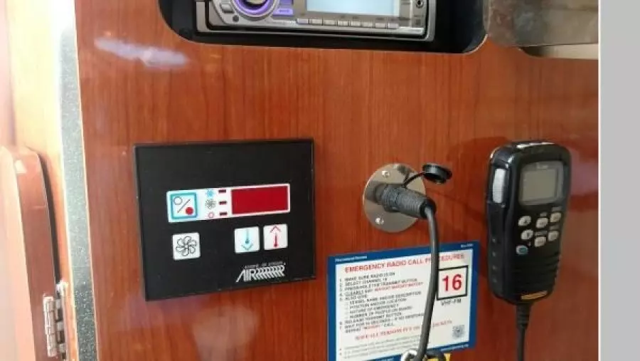 2001 Chaparral 280 Signature