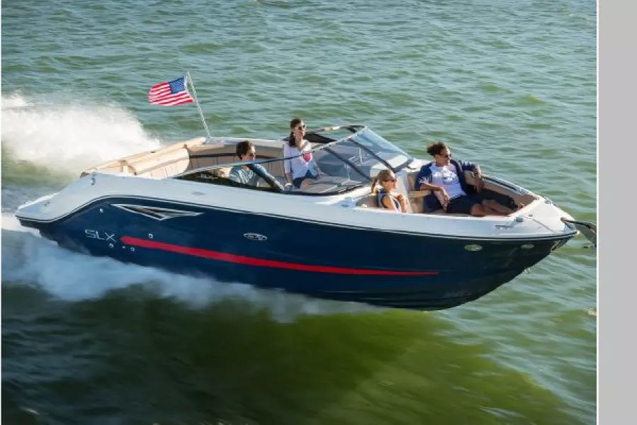 2018 Sea Ray SLX 250