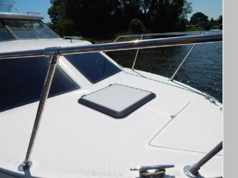 1998 Bayliner 2452 Ciera Express
