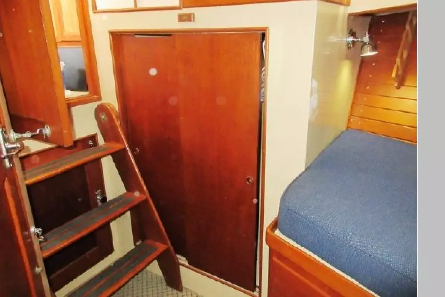 1980 Grand Banks 42 Classic