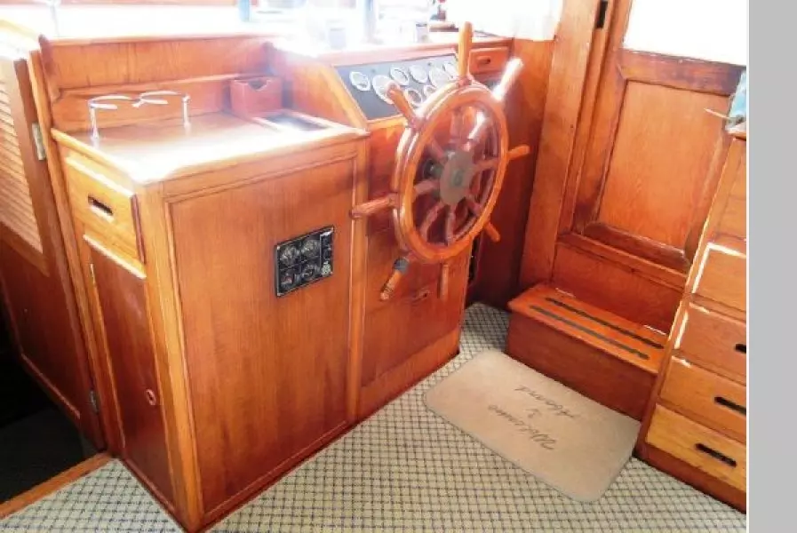 1980 Grand Banks 42 Classic