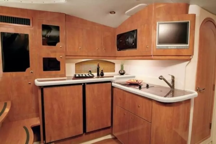 2006 Four Winns 378 Vista