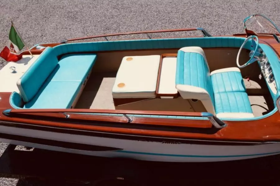 1967 Riva Junior