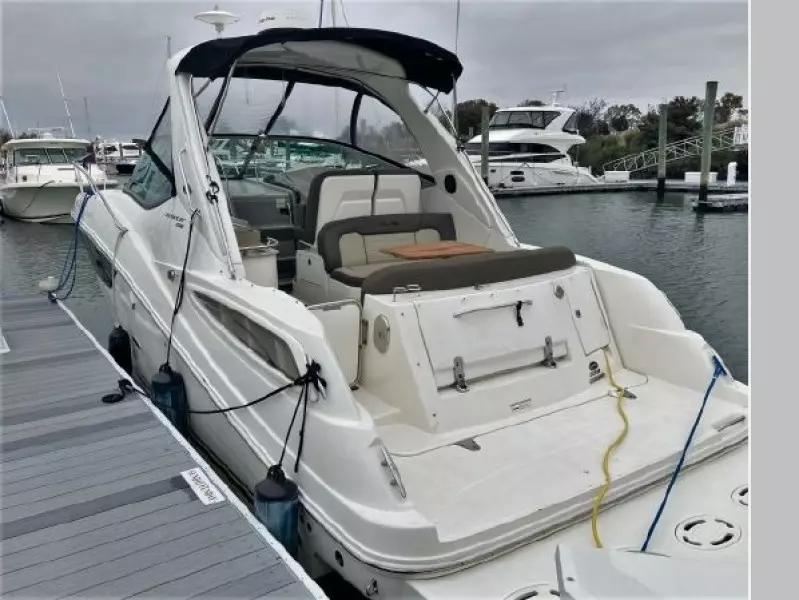 2014 Sea Ray 330 Sundancer