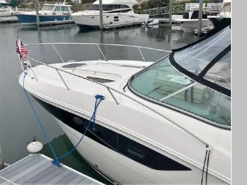 2014 Sea Ray 330 Sundancer