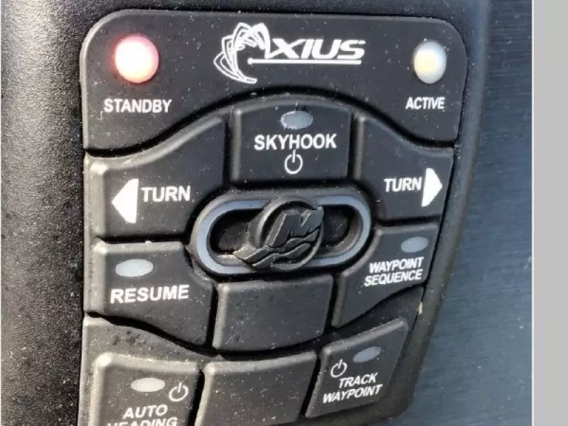 2014 Sea Ray 330 Sundancer