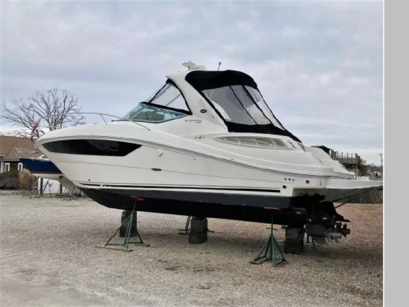 2014 Sea Ray 330 Sundancer