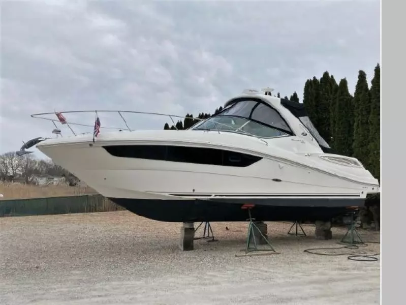 2014 Sea Ray 330 Sundancer