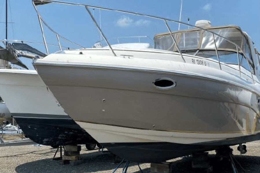 2006 Rinker 320 Express Cruiser