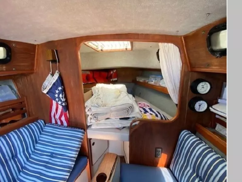 1987 S2 Center Cockpit Sloop