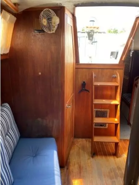 1987 S2 Center Cockpit Sloop