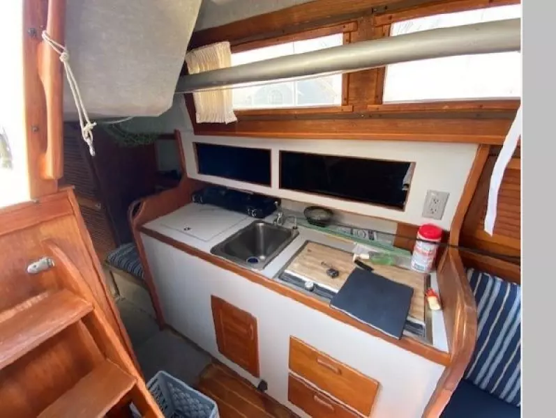 1987 S2 Center Cockpit Sloop