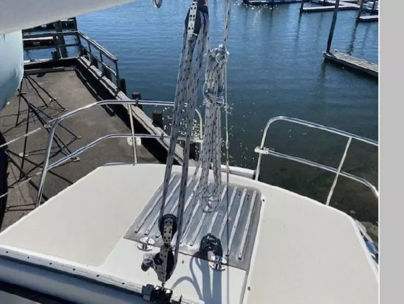 1987 S2 Center Cockpit Sloop