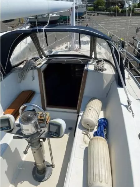 1987 S2 Center Cockpit Sloop