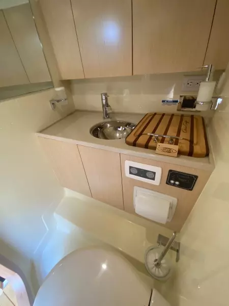 2018 Chris-Craft Corsair 34