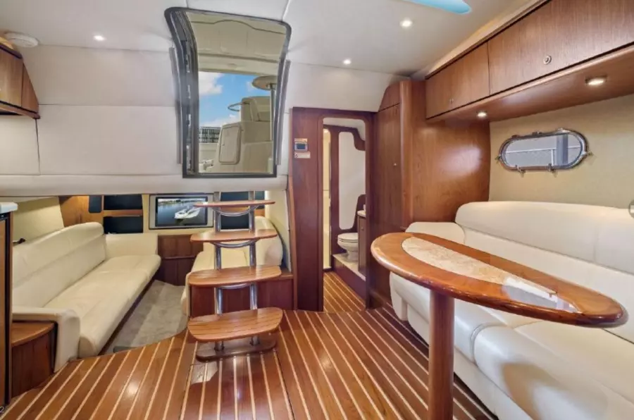 2008 Tiara Yachts 3900 Sovran