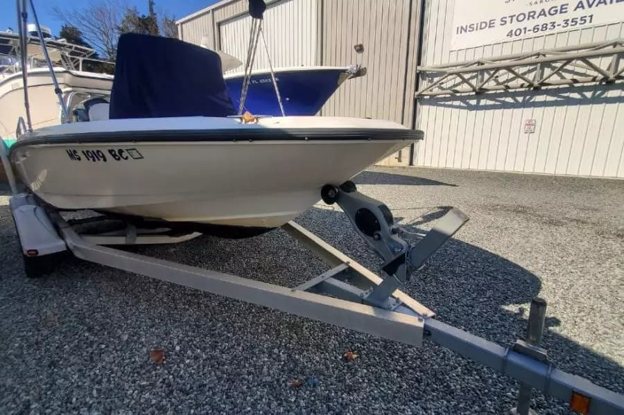 2011 Boston Whaler 180 Dauntless