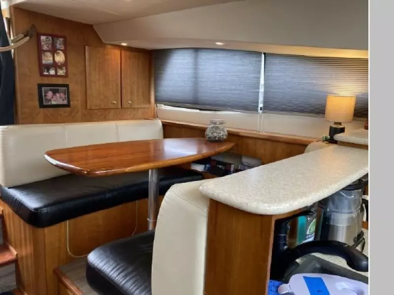 2001 Silverton 330 Sport Bridge