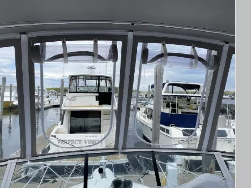 2001 Silverton 330 Sport Bridge