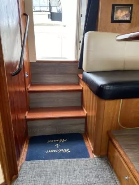 2001 Silverton 330 Sport Bridge