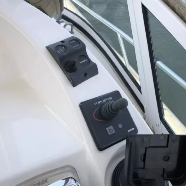 2006 Silverton 43 Sport Bridge