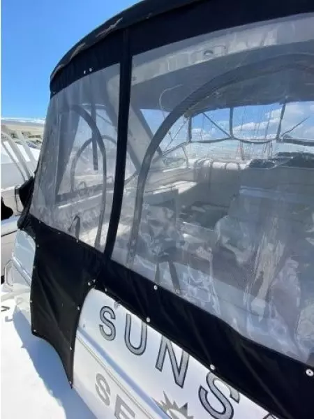 2001 Larson 330 Cabrio