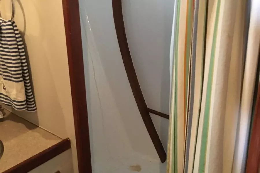 1982 Kadey-Krogen Cruiser