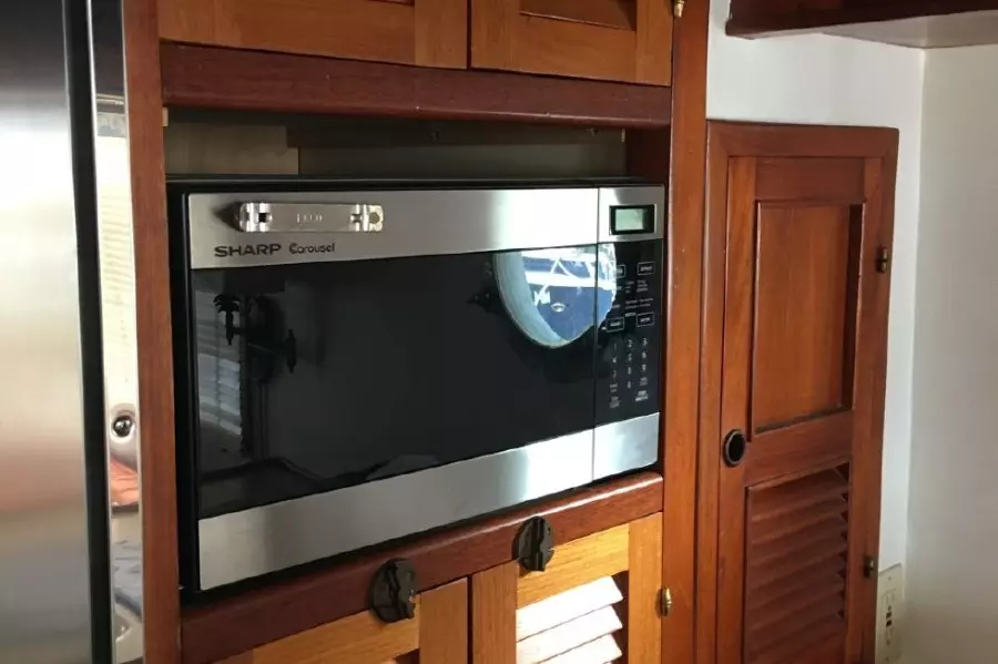 1982 Kadey-Krogen Cruiser