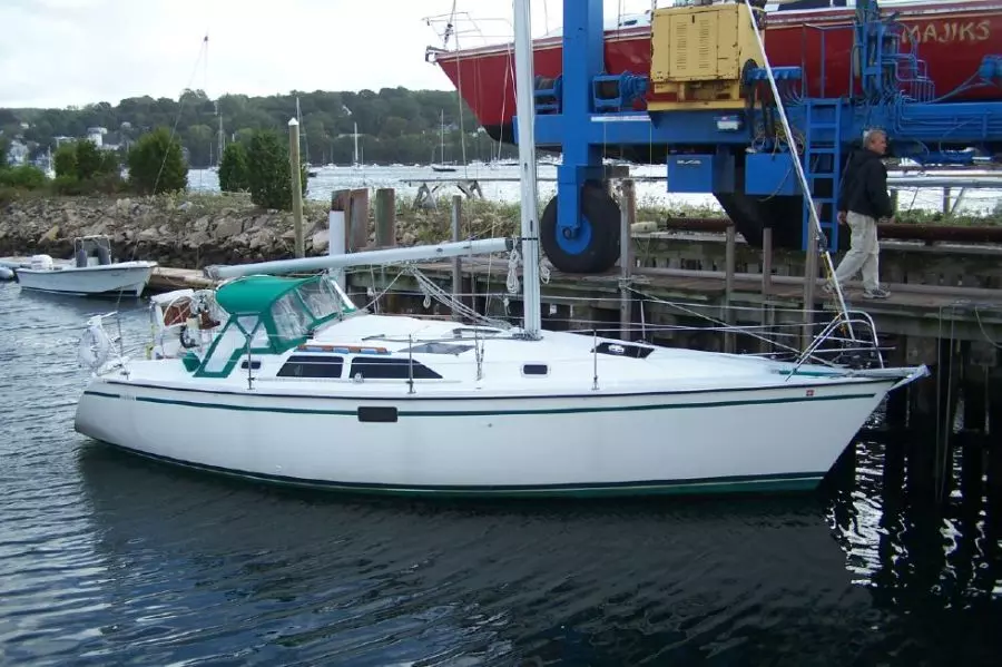 1990 Hunter 33.5