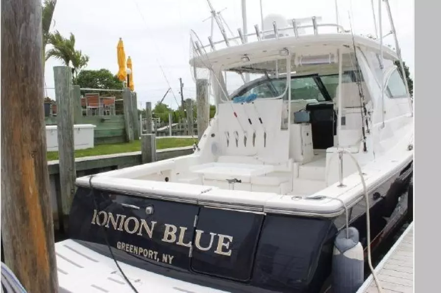 2004 Tiara Yachts 4200 Open