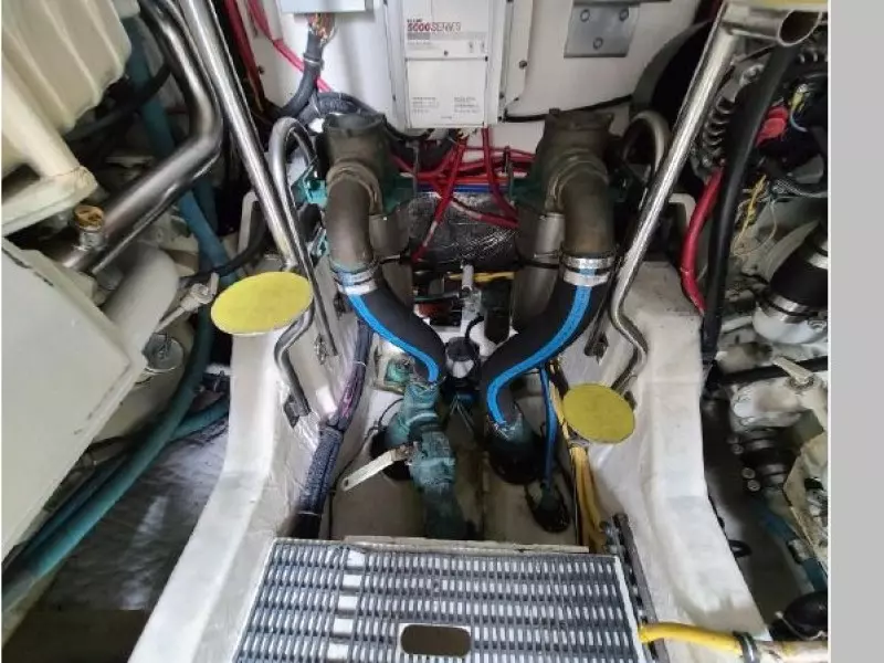 2004 Tiara Yachts 4200 Open