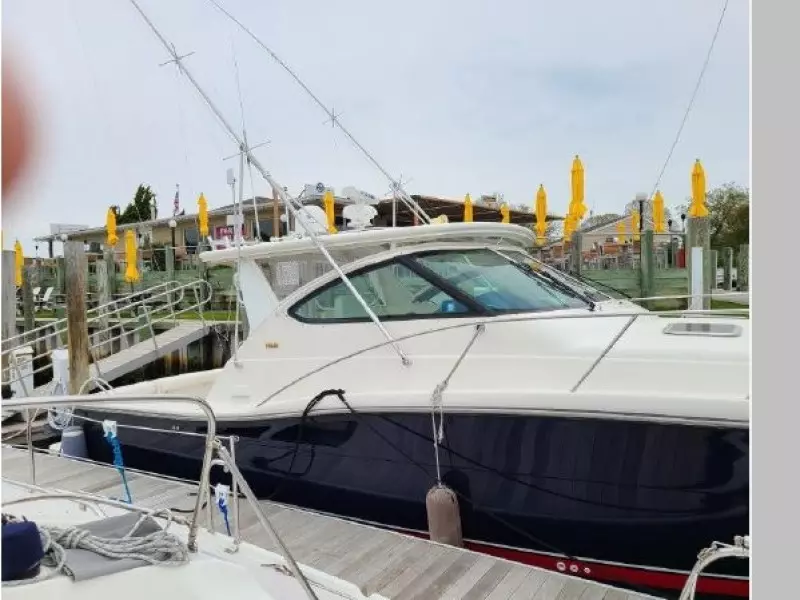 2004 Tiara Yachts 4200 Open