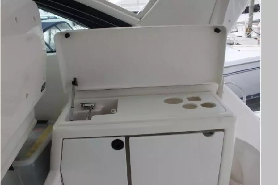 2004 Tiara Yachts 4200 Open