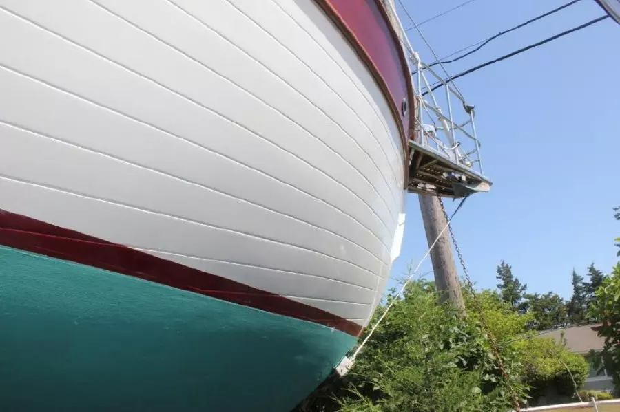 1985 Young Sun 35 Cutter