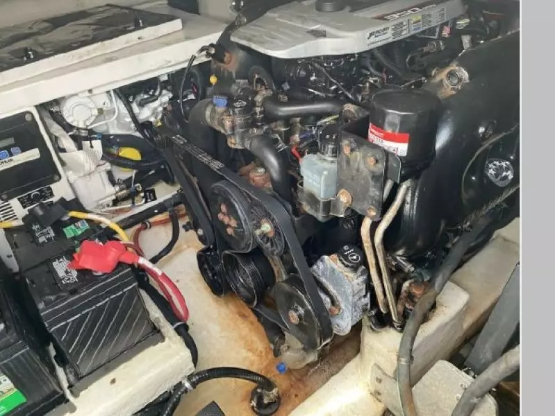 2015 Monterey 335 Sport Yacht