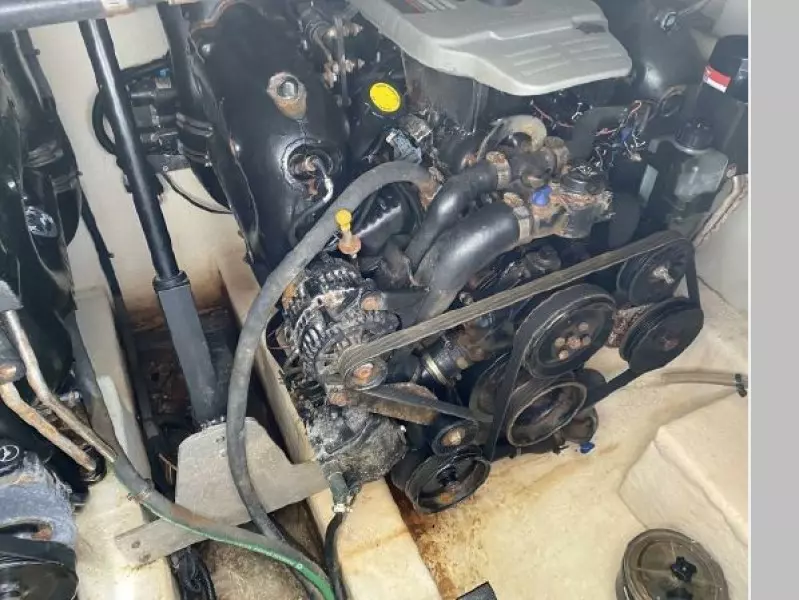 2015 Monterey 335 Sport Yacht