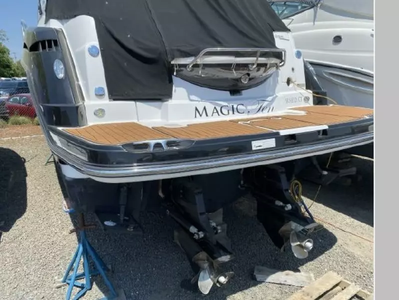 2015 Monterey 335 Sport Yacht