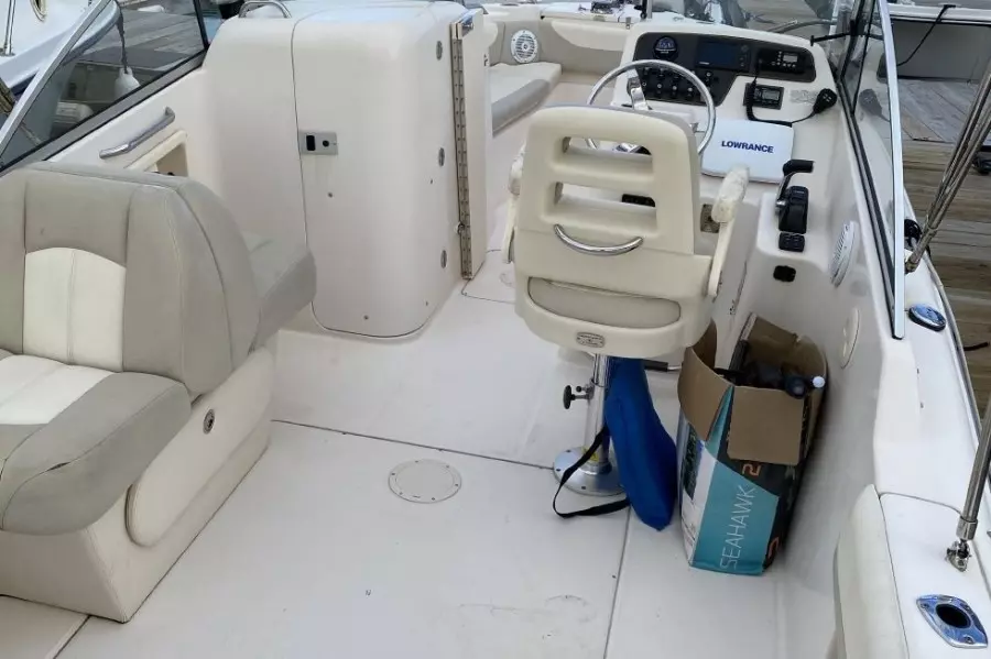 2012 Grady-White Freedom 255