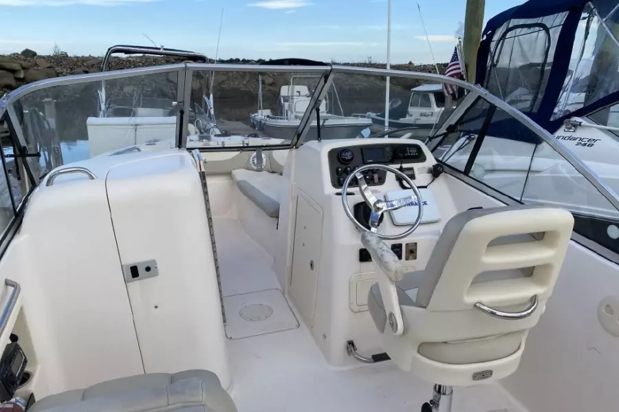 2012 Grady-White Freedom 255