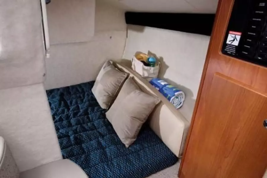 2007 Bayliner 245 Cruiser