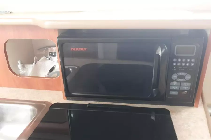 2007 Bayliner 245 Cruiser