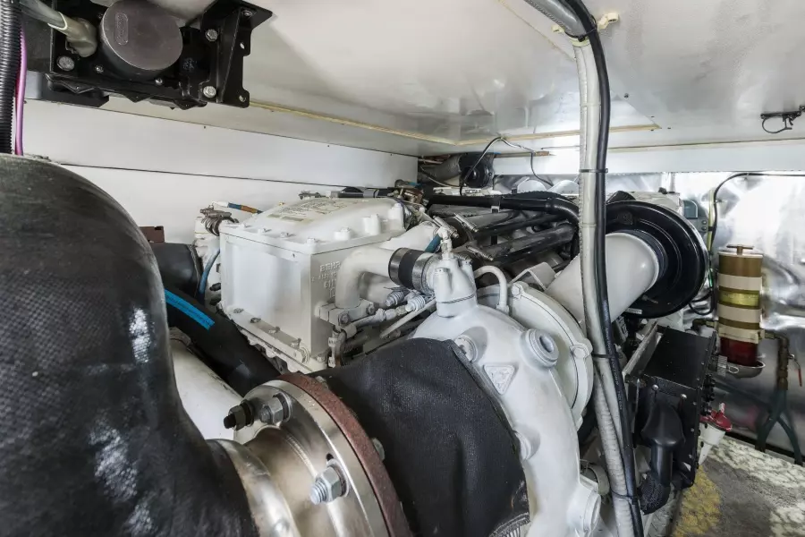 2001 Ocean Yachts 52 SS