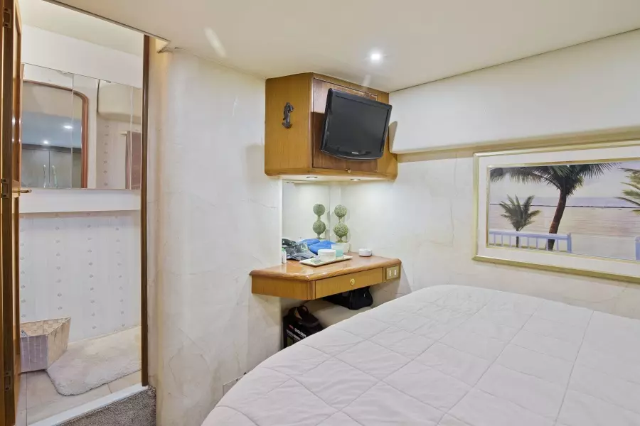 2001 Ocean Yachts 52 SS