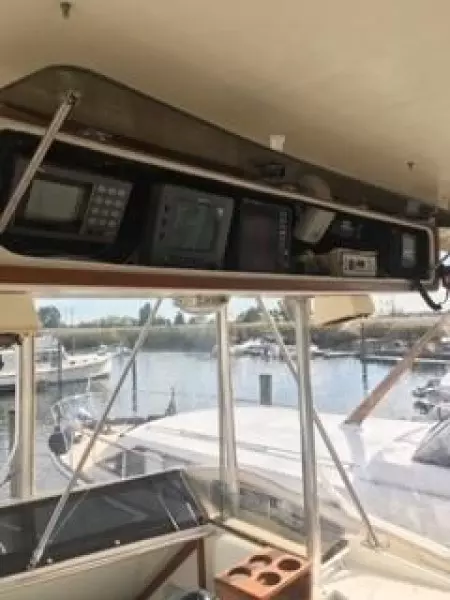 1975 Pacemaker Flybridge Convertible