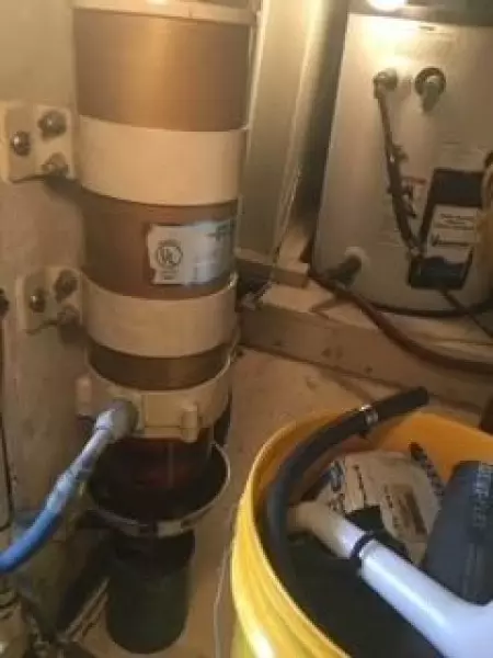 1975 Pacemaker Flybridge Convertible