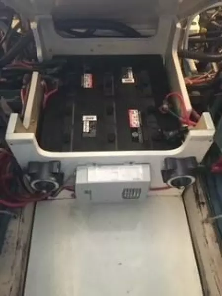 1975 Pacemaker Flybridge Convertible